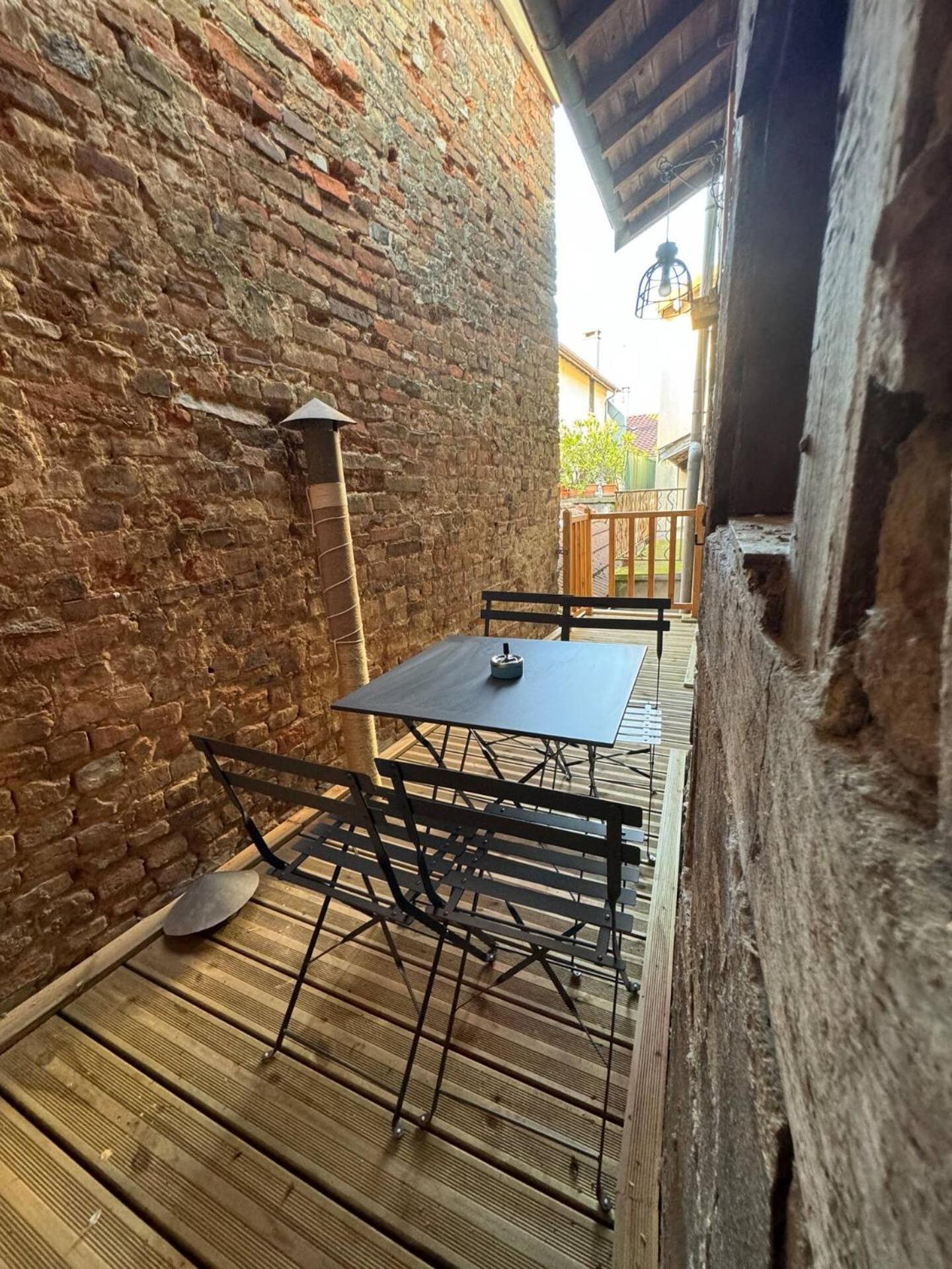 Les Chambres Tonics Montrevel-en-Bresse Экстерьер фото