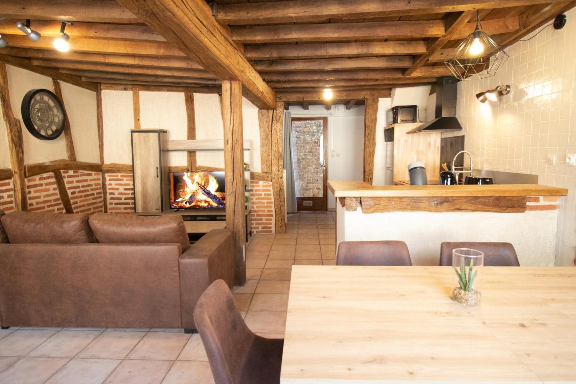 Les Chambres Tonics Montrevel-en-Bresse Экстерьер фото