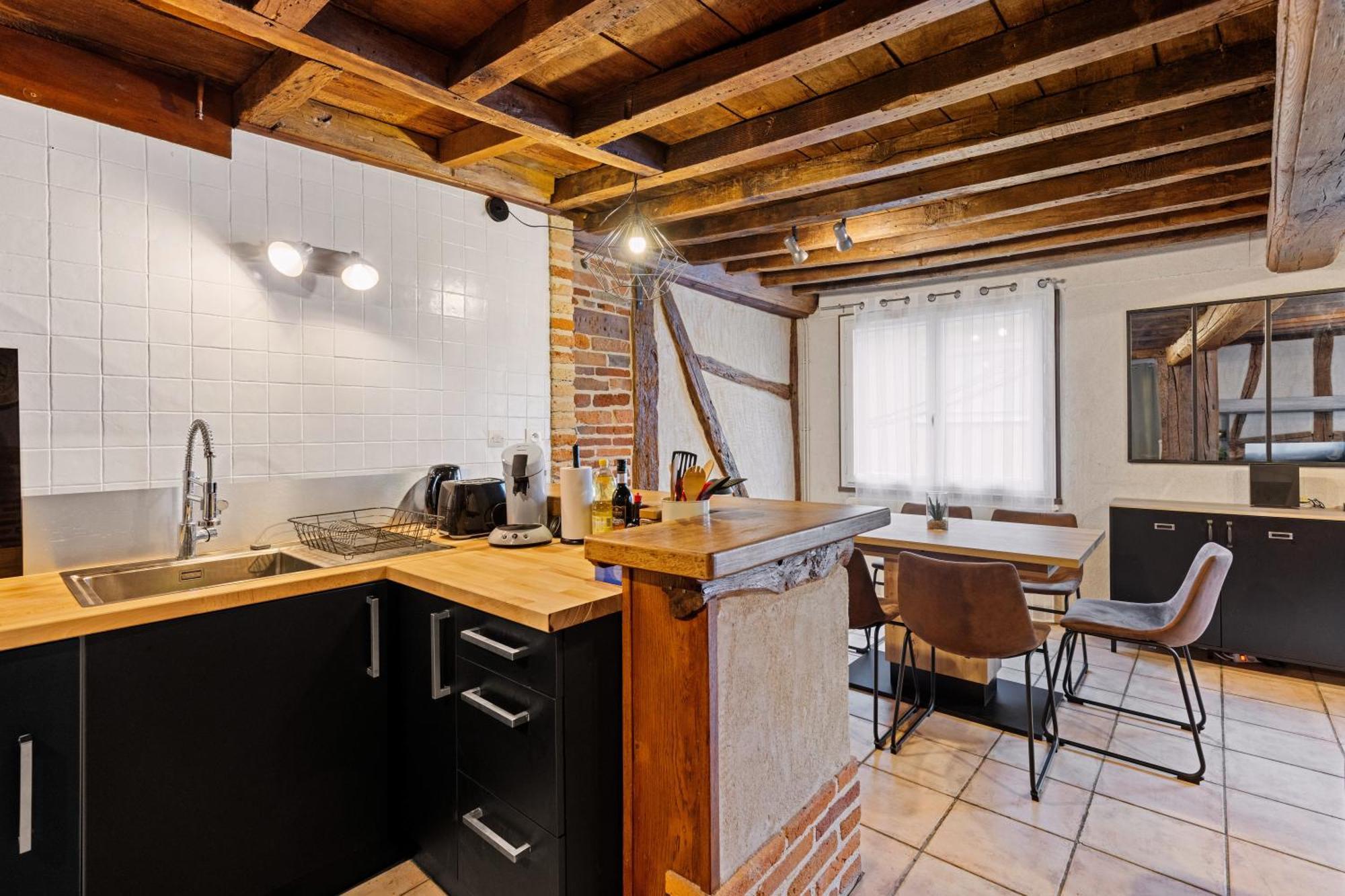 Les Chambres Tonics Montrevel-en-Bresse Экстерьер фото