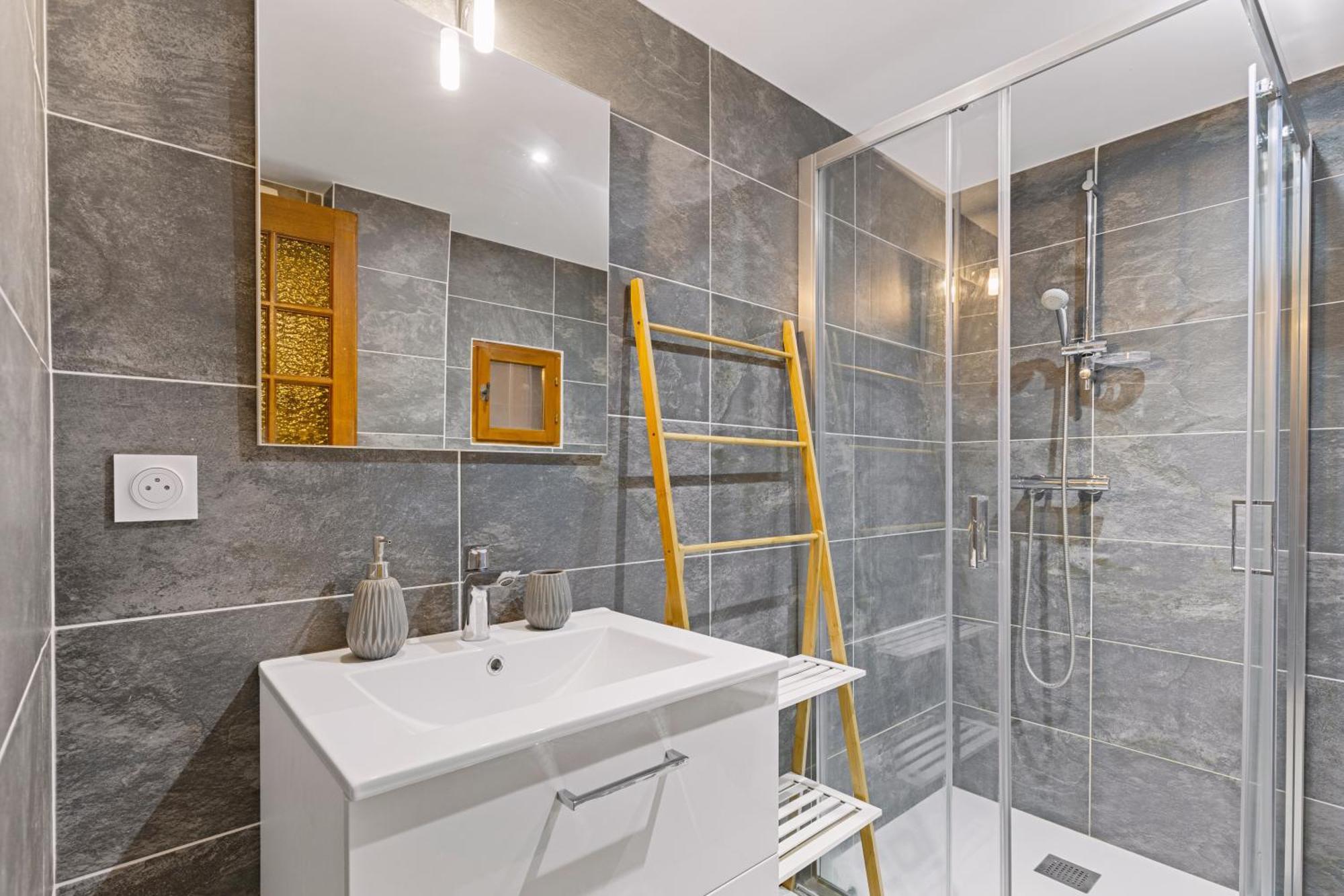 Les Chambres Tonics Montrevel-en-Bresse Экстерьер фото